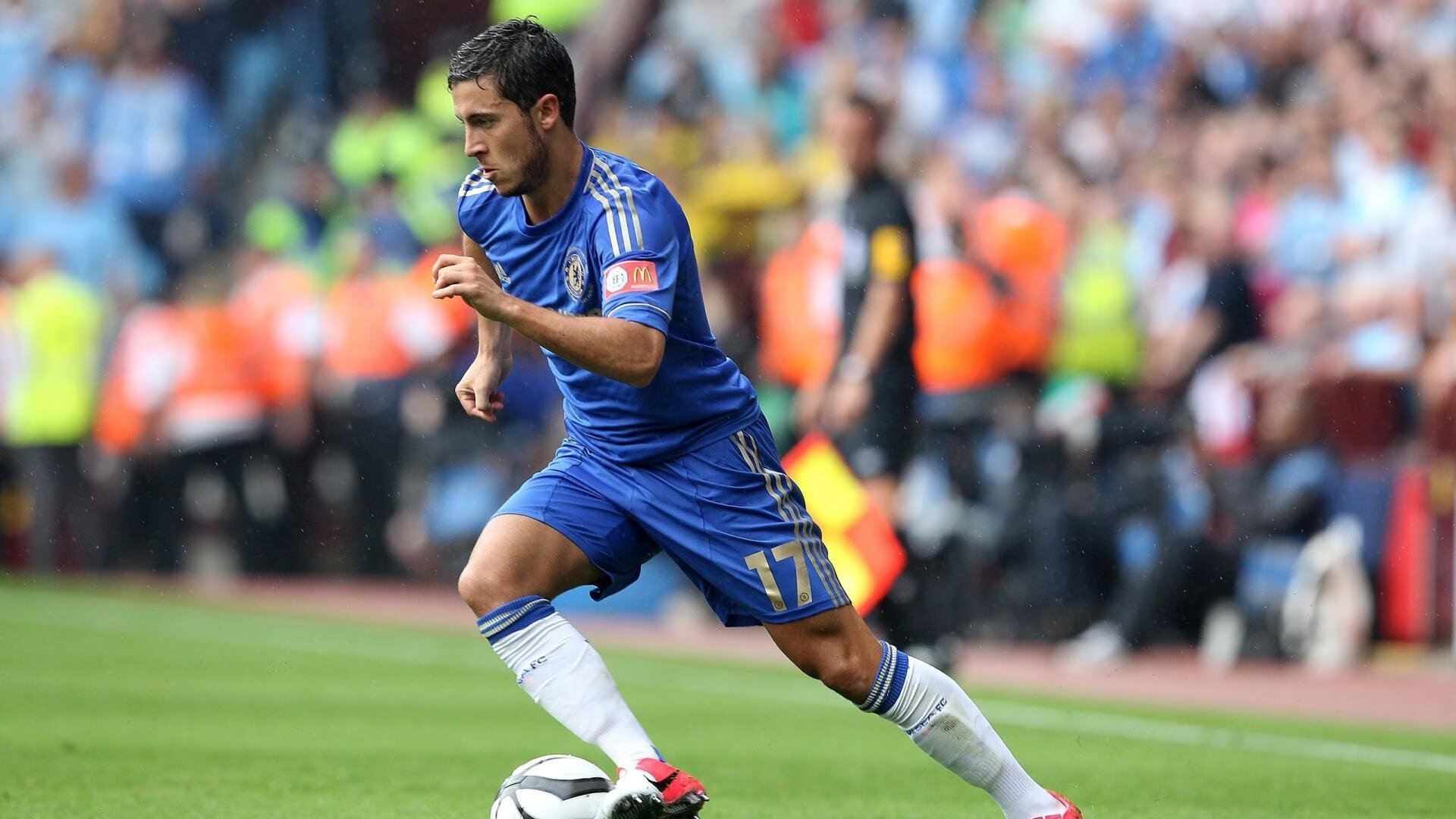 梅西助攻破百，巴黎在法甲持续压制竞争对手，梅西加盟后巴黎首发阵容